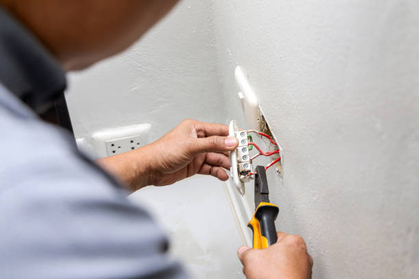 Best Circuit Breaker Repair  in Naples, TX